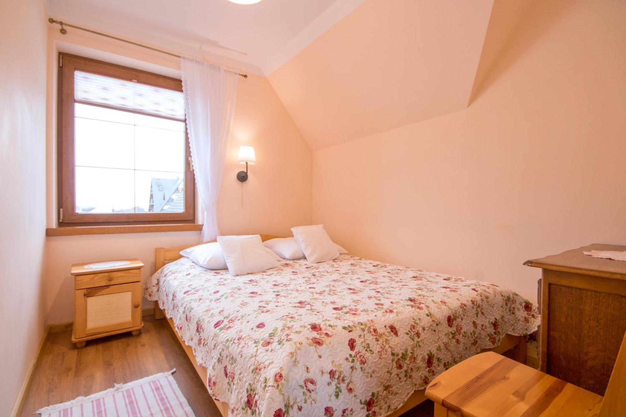 Apartamenty Trojaki Przy Termach - Banska Nizna Rom bilde